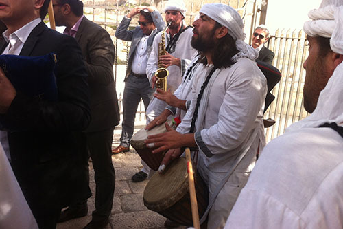 מעגל מתופפים בכותל מעגל מתופפים בכותל